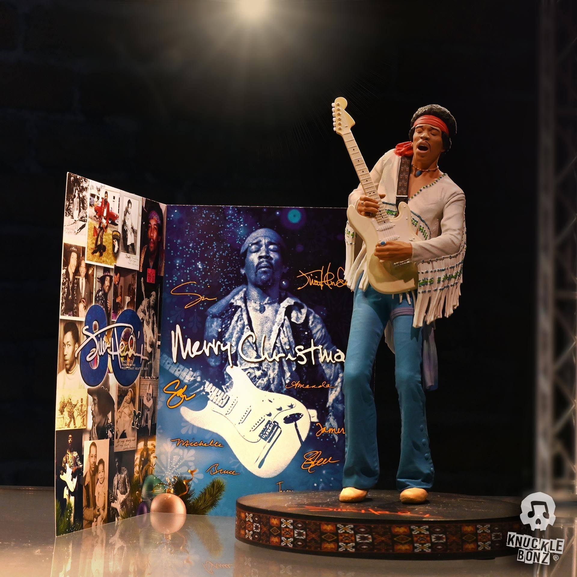 Jimi Hendrix III Statue