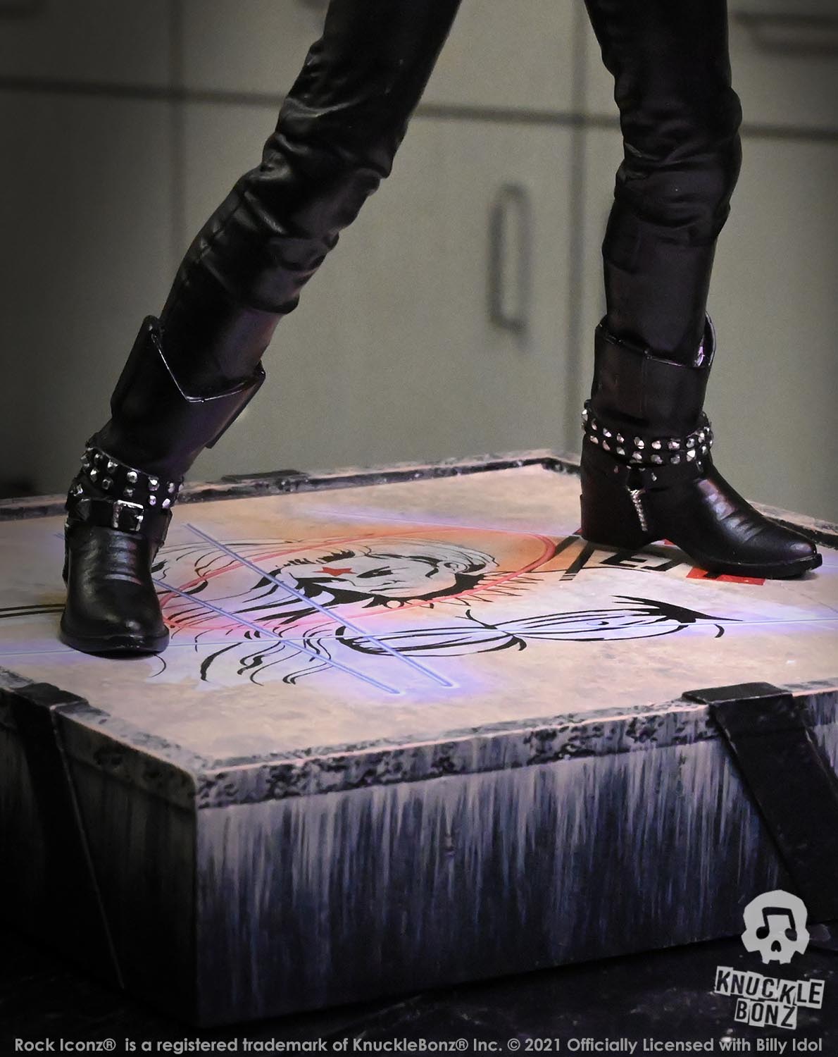 Billy Idol II KnuckleBonz Statue