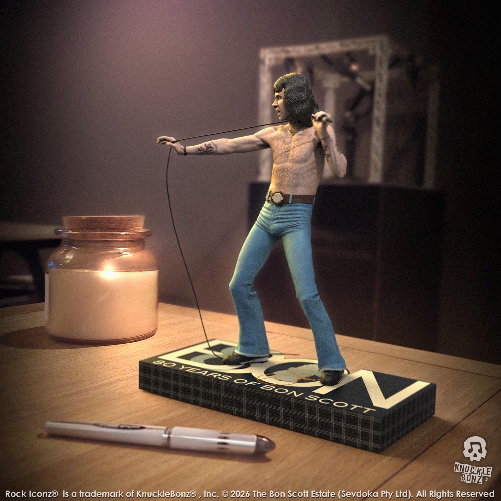 Bon Scott III KnuckleBonz Statue