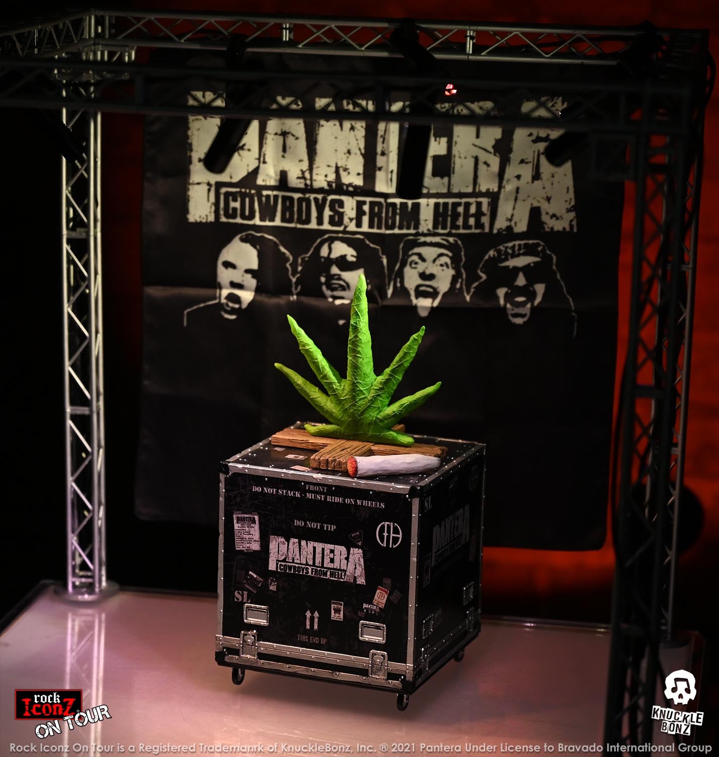 Pantera (Cowboys From Hell) Road Case KnuckleBonz Statue