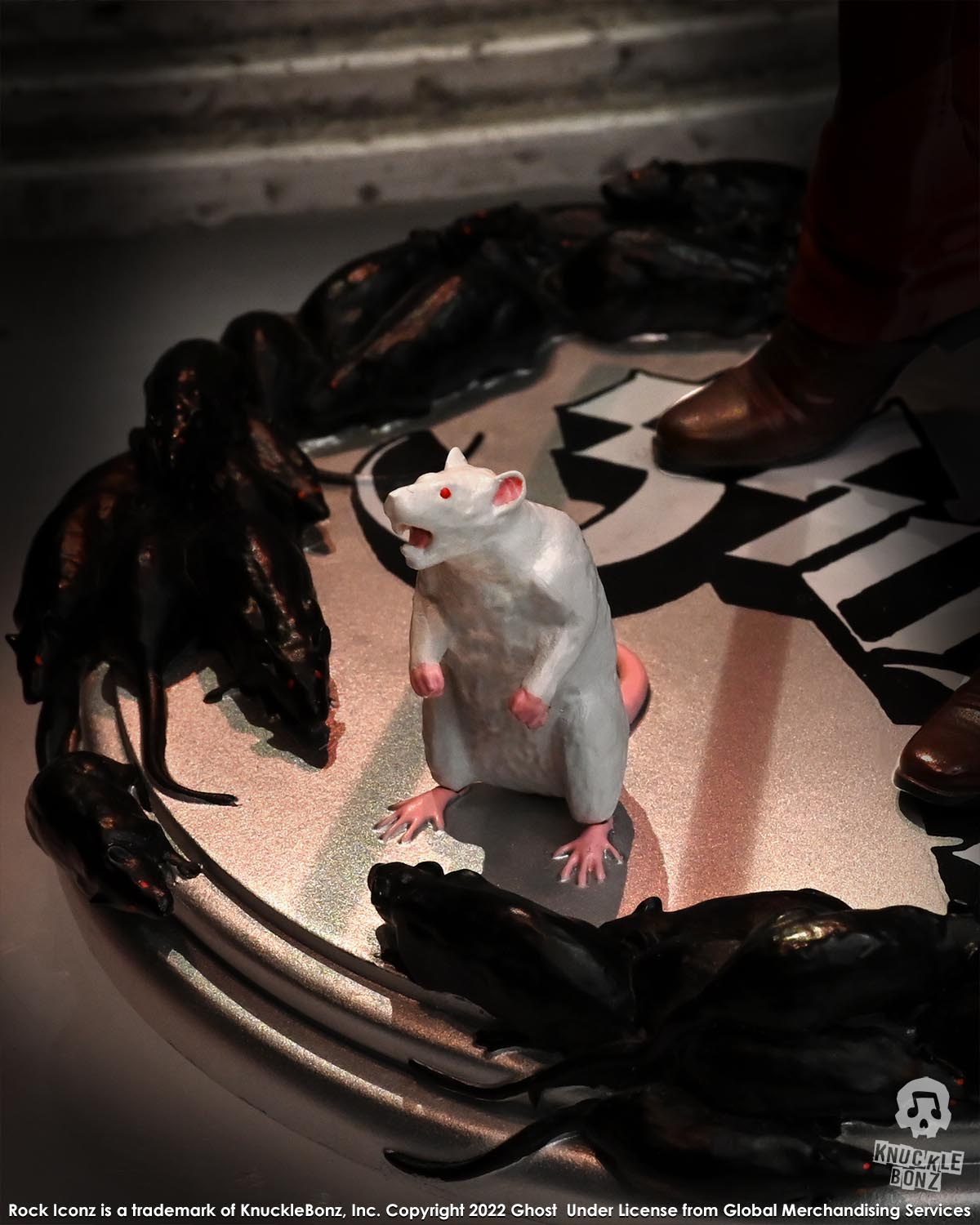 Ghost Cardinal Copia Red Tuxedo (Variant) KnuckleBonz Statue