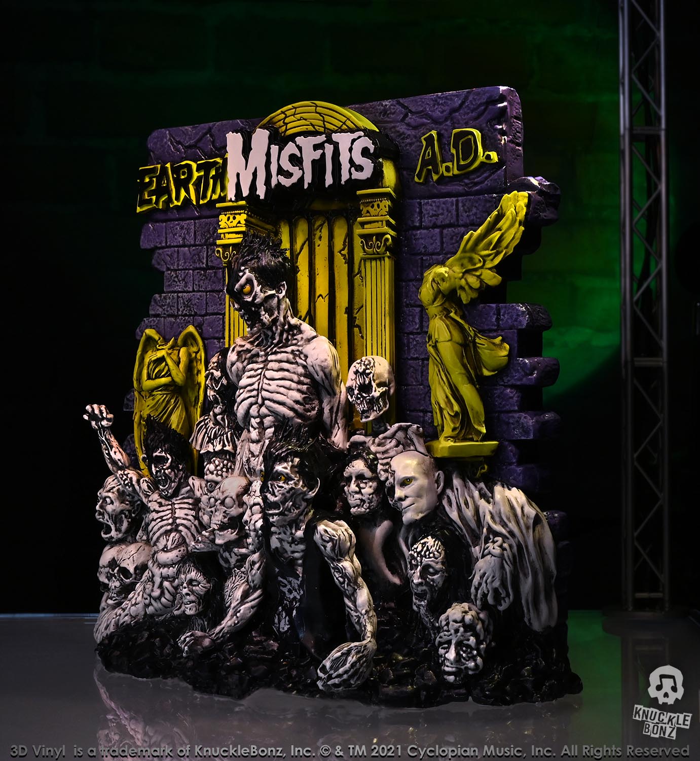 Misfits (Earth A.D.) KnuckleBonz Statue