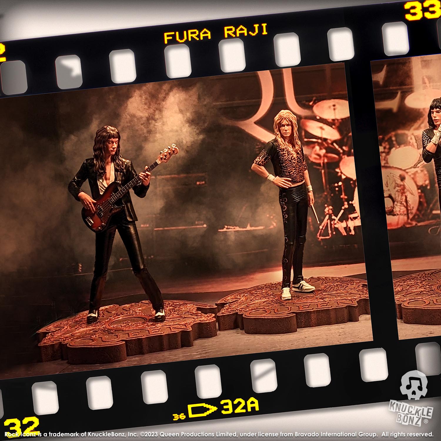 Queen II KnuckleBonz Statue Set