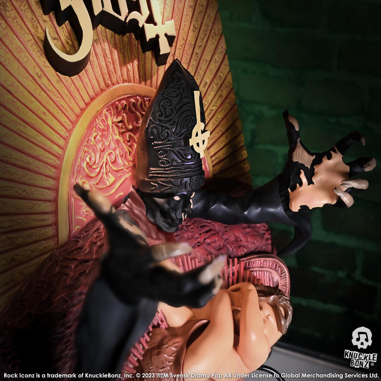 Ghost Infestissumam KnuckleBonz Statue