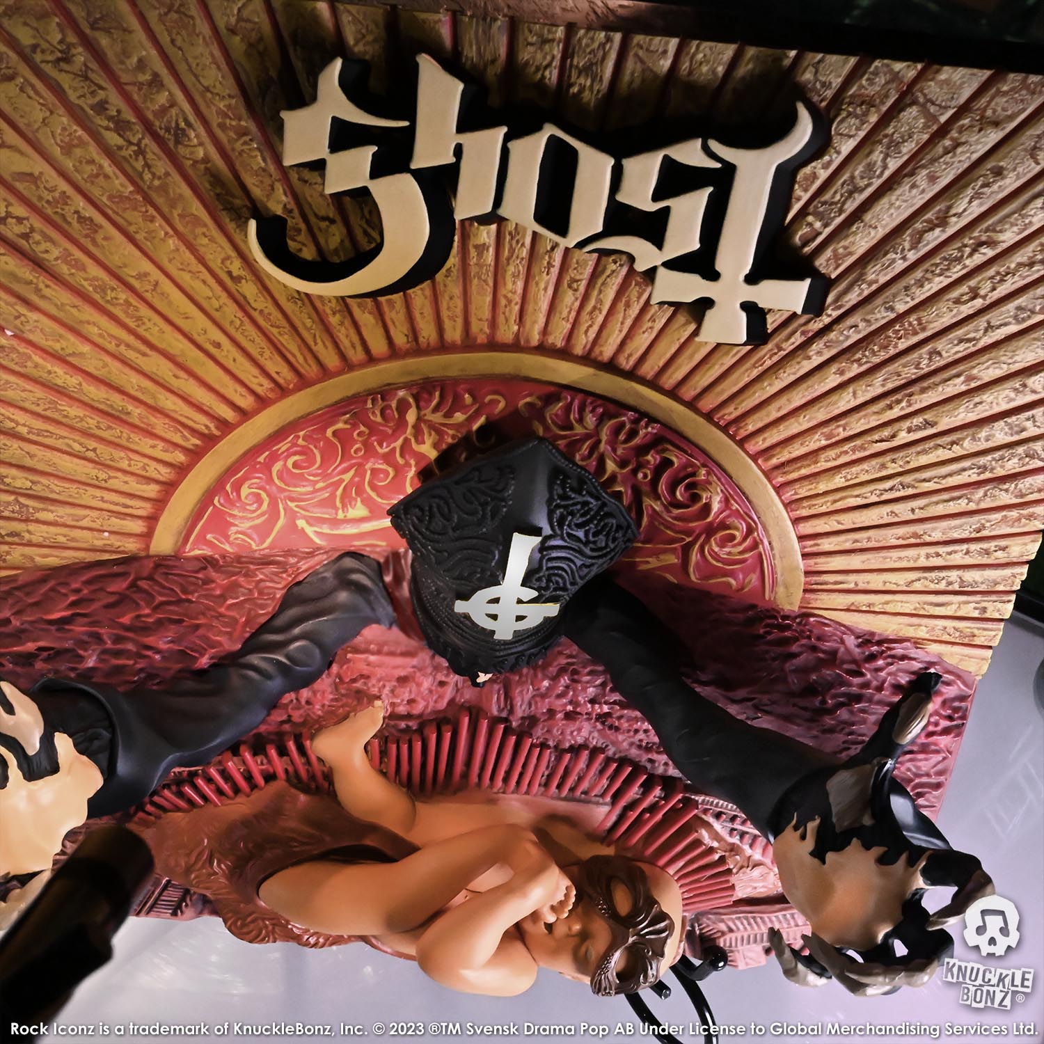 Ghost Infestissumam KnuckleBonz Statue