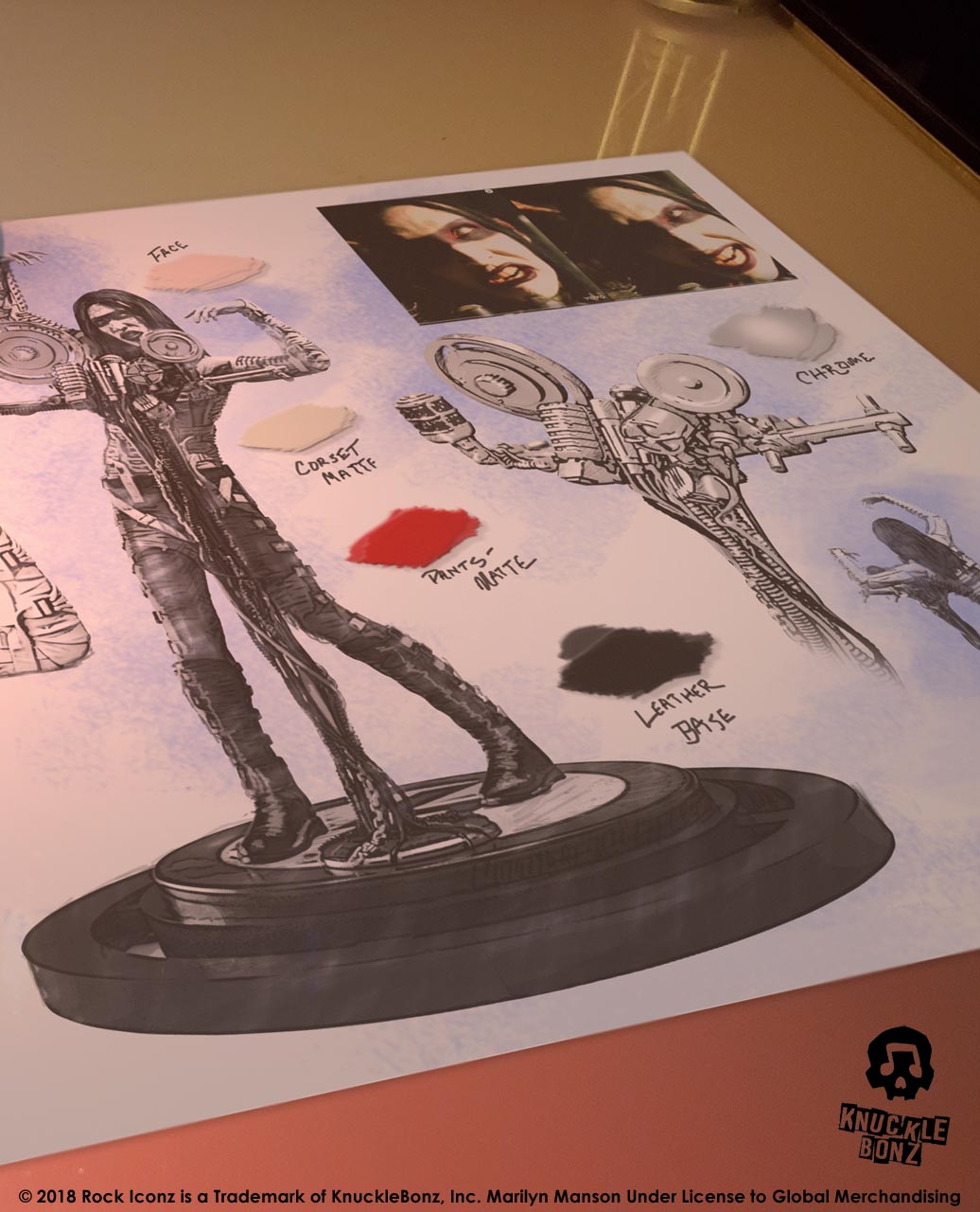 Marilyn Manson statue box