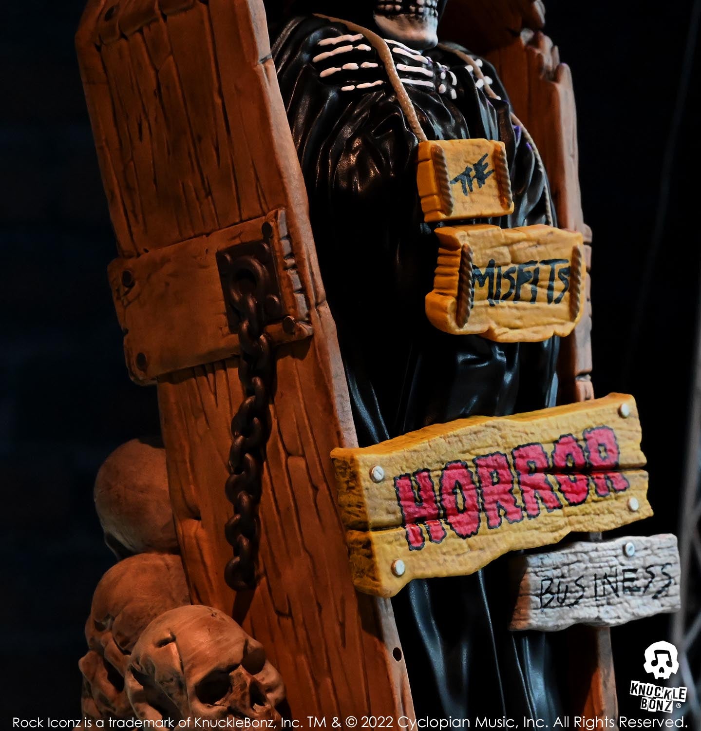 Misfits Horror Business KnuckleBonz Statue