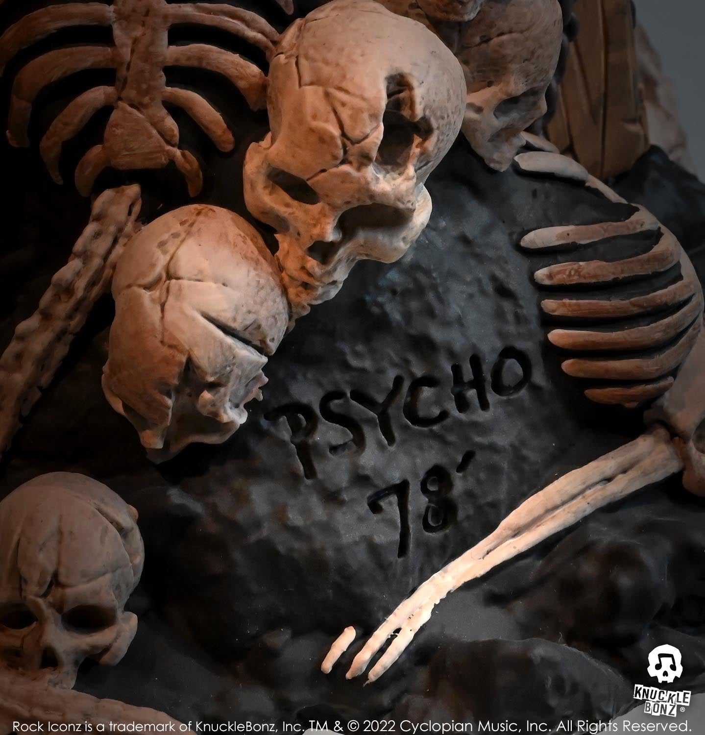 Misfits Horror Business KnuckleBonz Statue