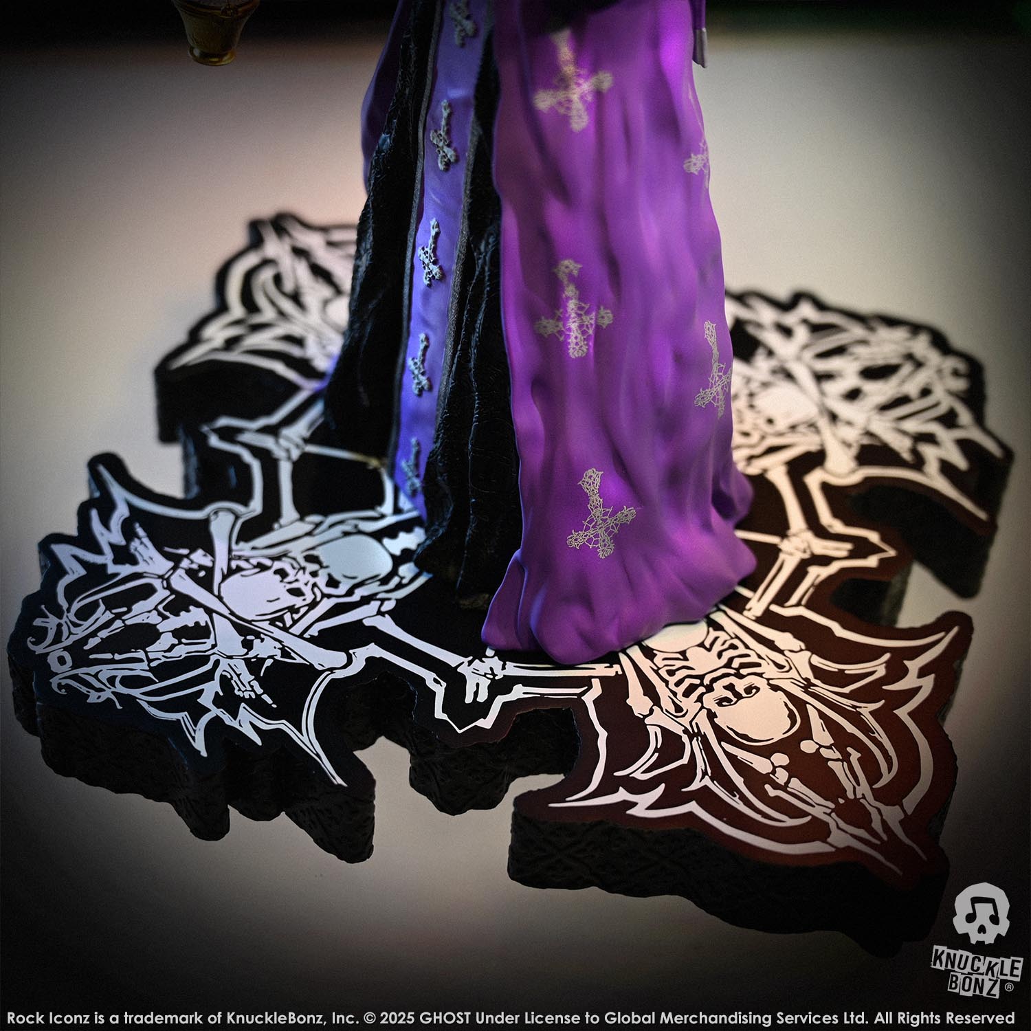 Ghost Papa V Perpetua Purple Robes KnuckleBonz Statue