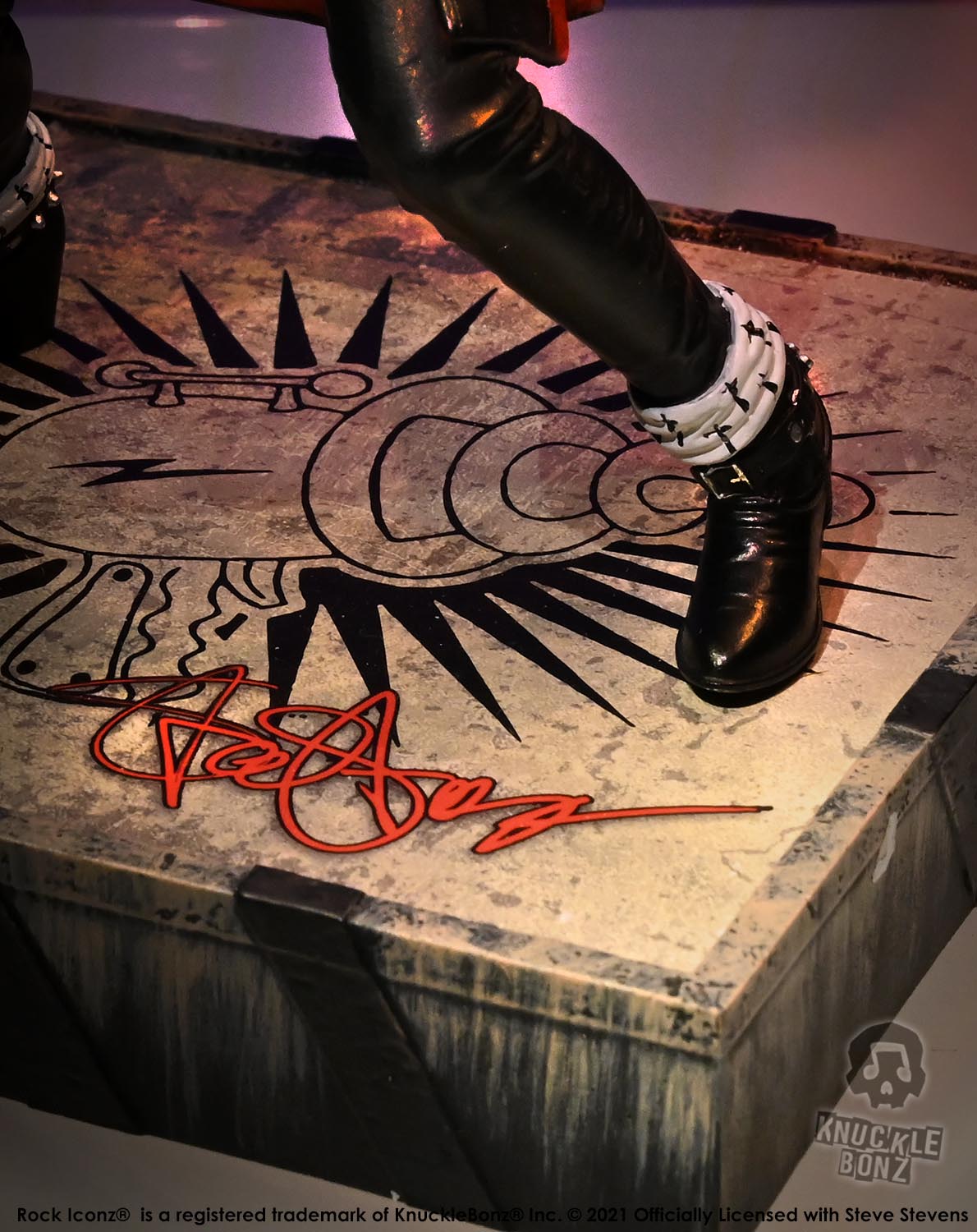 Steve Stevens KnuckleBonz Statue